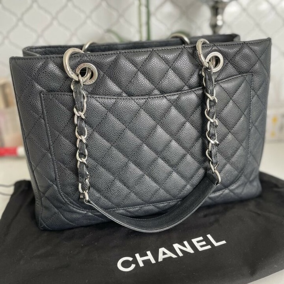 100% Authentic Chanel GST Back caviar Tote, Silver - Picture 2 of 14